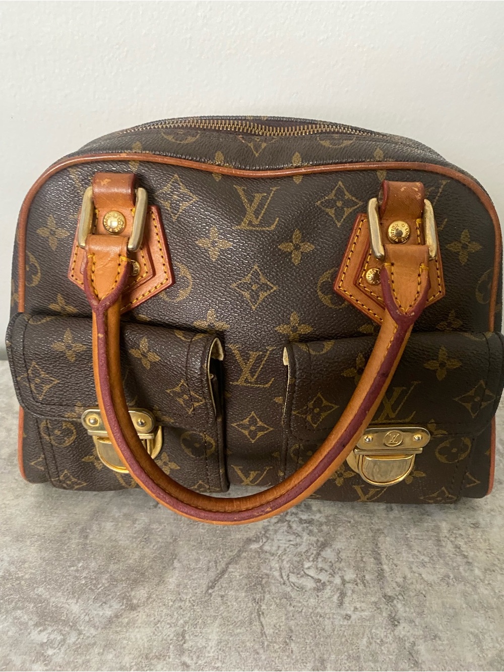 Brown satchel - Picture 2 of 7